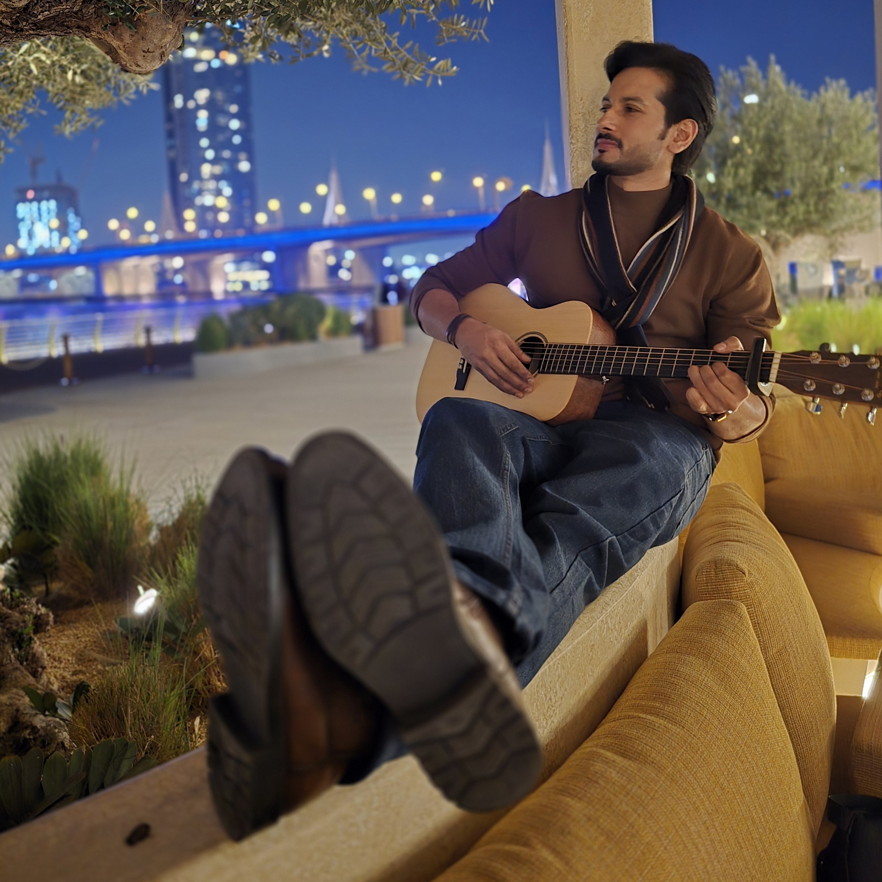 Fahmil Khan Live Performance